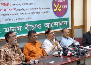 এই দুজনকে কার বুদ্ধিতে নিলেন, প্রশ্ন মান্নার