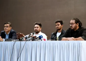 পত্রিকা অফিসে ভাঙচুর, পত্রিকা বন্ধের জন্য চাপ প্রয়োগ সহ্য করা হবে না: তথ্য উপদেষ্টা নাহিদ