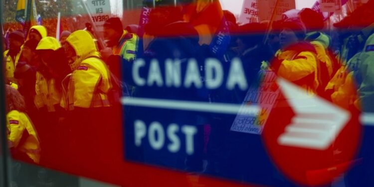 কানাডা পোস্টের ধর্মঘটের অবসান