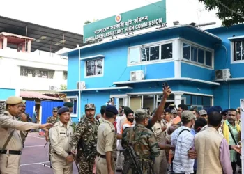 জরুরি ভিত্তিতে ঢাকায় ফিরছেন কলকাতা ও ত্রিপুরার দুই কূটনীতিক