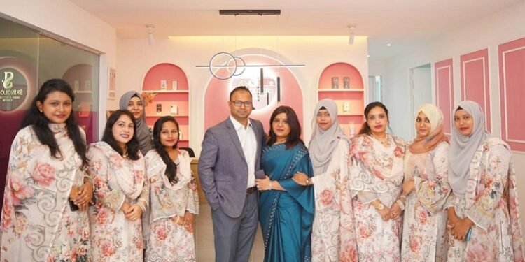 ত্বক ও চুলের চিকিৎসা সেবা প্রতিষ্ঠান স্কিনোলজিকের ৪বছর পূর্তি