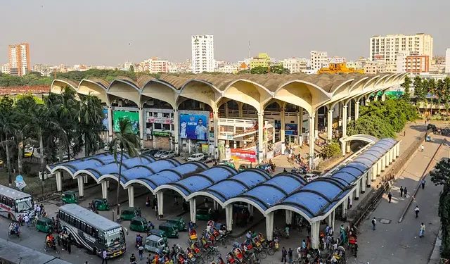 কমলাপুর রেলস্টেশনের মনিটরে এবার অশ্লীল ভিডিও প্রদর্শন