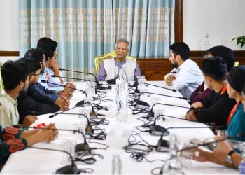 ভারতের সঙ্গে করা চুক্তি প্রকাশের দাবি ছাত্রনেতাদের