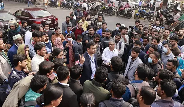 বিসিএসে নিয়োগ: পুরোনো ধারায় ২২৭ জন বাদ