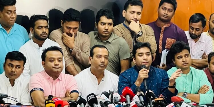 জাতীয় নাগরিক পার্টির অর্থদাতা কারা, শিবিরের টাকার উৎস কী, জানতে চায় ছাত্রদল