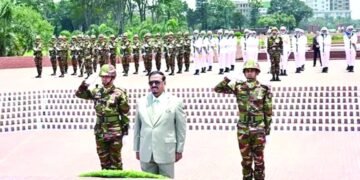 Acting President pays homage at National Memorial